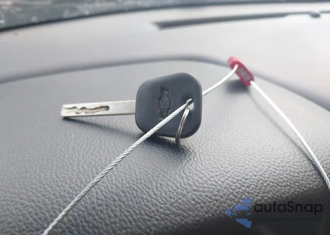 2017 Chevrolet Silverado K1500 Lt from USA, damaged, VIN 3GCUKREC0HG507703